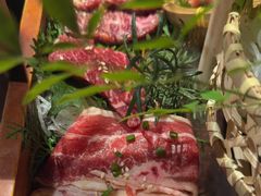 -山川小町·极番烧肉(新地假日广场店)
