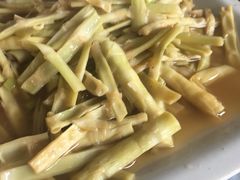 -天乐农家鱼头王(天目湖店)