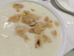 蛋白杏仁霜-糖糖屋•糖水•雪花冰店(时尚天河店)