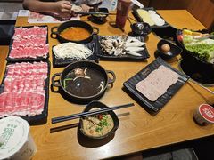 -呷哺呷哺 黄金牧场 (欢乐谷店)