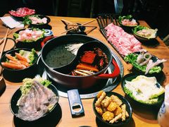 鸳鸯锅-烂摊摊火锅集市(河北总店)