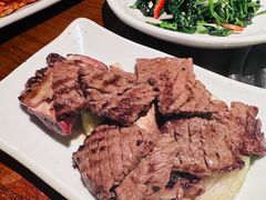 -萨拉伯尔(燕莎友谊商城店)
