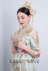 -曼青婚纱礼服馆