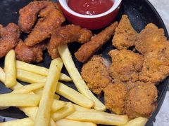 -必胜客(漕宝路店)