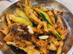 -江城燕子大排档(江汉路步行街店)
