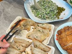 -小姜锅贴(凤凰街店)