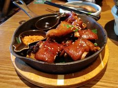 -云海肴·汽锅鸡·云南菜(天山百盛优客店)