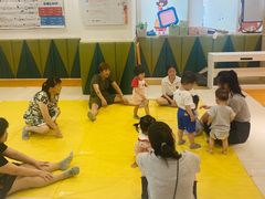 -亲亲袋鼠托育早教·思维专注力·棕熊英语(鼓楼恒力城店)