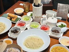 -蟹上黄·蟹黄面·江南糖水(人民广场店)