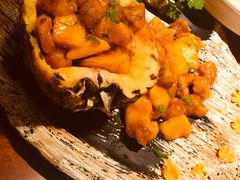 古法菠萝咕咾肉-有位虾匠·香辣蟹·小龙虾(李村店)