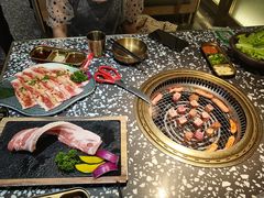 -黑牛の場烤肉(摩天活力城店)