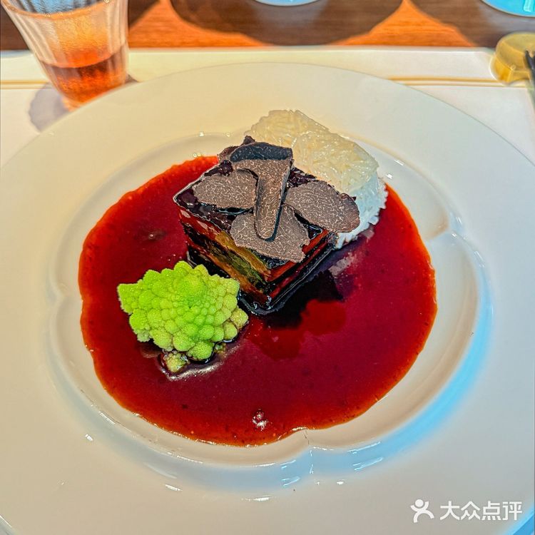 藏在河坊街深处🉐西湖边的王思聪同款私宴