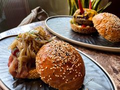 -Let'sBURGERplus·非常创意汉堡(三里屯店)