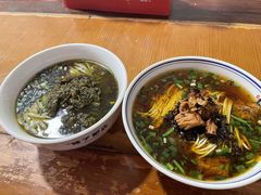 -矮子粉店1985·长沙米粉(湘春路店)