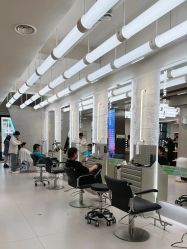 -Z.X HAIR SALON张新美业