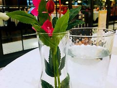 -上海小南国(仲盛世界商城店)