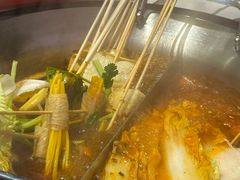 -宏姐串串香(征仪路店)