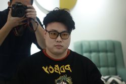 -发饰美男士增发补发假发定制店