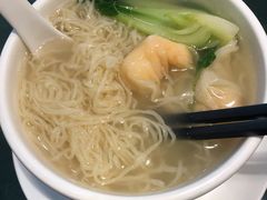 澳门鲜虾云吞面-广东仔港式茶餐厅(银泰店)