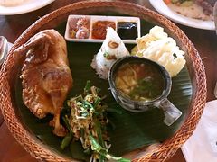 -Pundi Pundi Restaurant