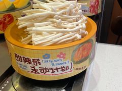 -龍歌自助小火锅(市南金茂湾店)