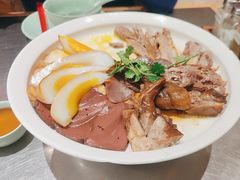 -潮界(凯德晶萃店)