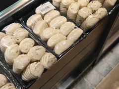 -胖东来生活广场(健康路店)