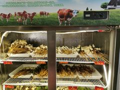 -拈签一笑黄牛肉辣卤串串