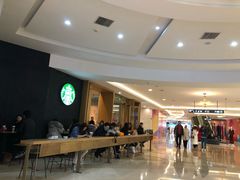 大堂-星巴克臻选(北京世贸天阶店)
