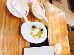 -洪忠涮烤王(嵩山路店)