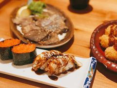 -鸟鸣门屋台料理(金帝银泰店)