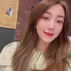 -ON STAR SALON