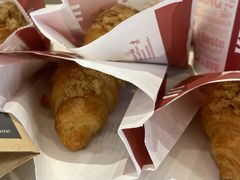 流星咸蛋黄可颂（4个装）-肯德基(青年路店)