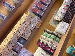 零售区-茶颜悦色(金茂览秀城LG层外街店)
