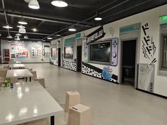 -极限PLAY运动娱乐新世界·团建派对潮玩休闲馆·室内蹦极高空游乐园