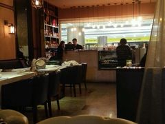 大堂-尘香•传统川菜(创汇首座店)