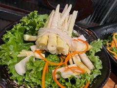 -湊湊火锅·茶憩(杭州湖滨银泰in77店)