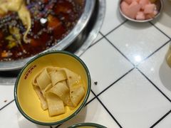 -晓彭肥肠鸡·泡椒鸡火锅(水木天地店)