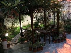 iphone_upload_pic-民国红公馆·艺文空间(颐和路店)