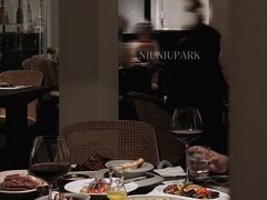 -NIUNIUPARK和牛螃蟹(龙湖杭州滨江天街店)