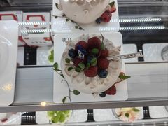 -花花卷卷·鲜食蛋糕(静安久光百货店)