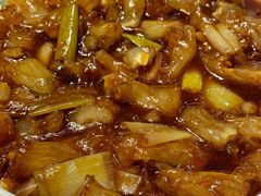 葱烧蹄筋-闫府私房菜·百年鲁菜(恒隆店)