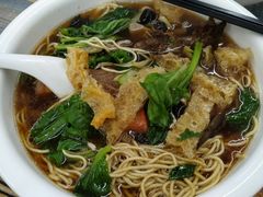 六鲜大排面-一家人面馆(三条巷店)