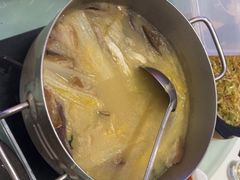 -沪华海鲜大酒楼(南汇店)