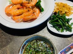 海白虾（斤）-日进一片海.生腌海鲜火锅.宵夜烧烤(三里屯总店)