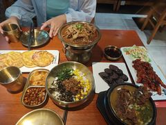 -鑫日千里马朝鲜族小馆(总店)