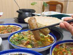 -官塘陈记鱼生·潮汕砂锅粥·牛肉火锅(潮枫路总店)