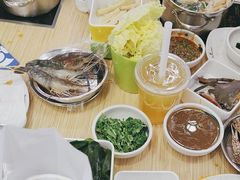 -杨老板·海鲜集市火锅·鲜切牛肉(中防万宝店)