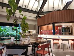 -植物园哈利亚餐厅