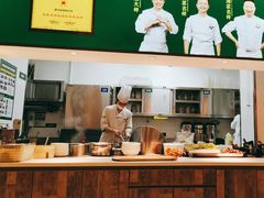 -费大厨辣椒炒肉(太平老街店)